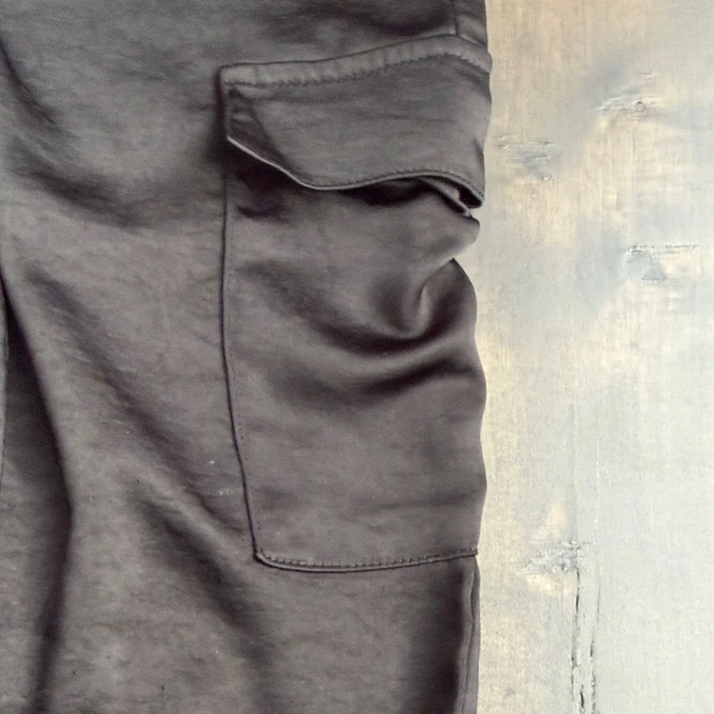 Girls Black silk Cargo Pocket Jogger Pants - Picture 2 of 7